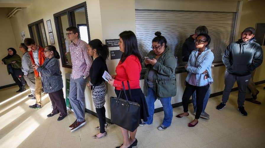 What does a blue wave mean for 2018 midterm elections?