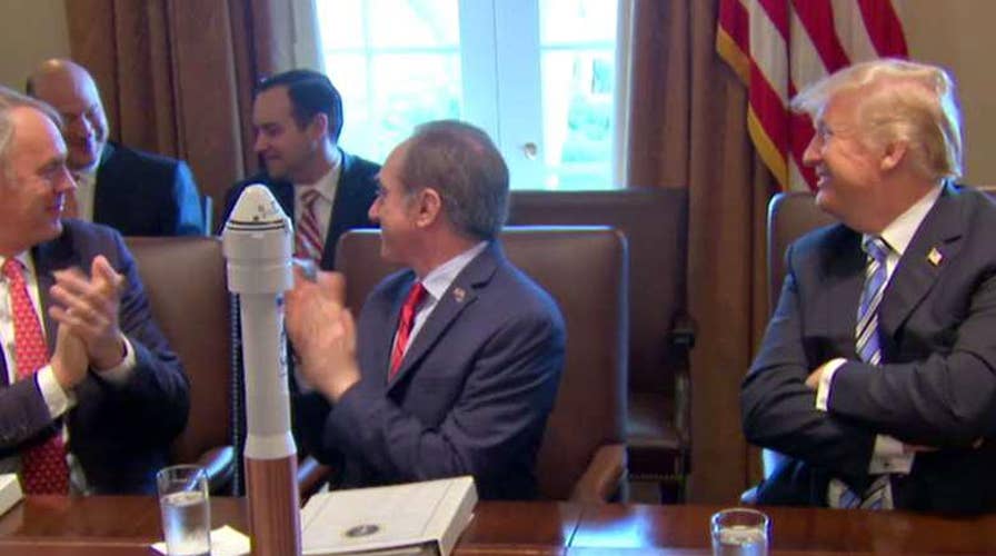 Trump: Gary Cohn may be a globalist, but I still like him