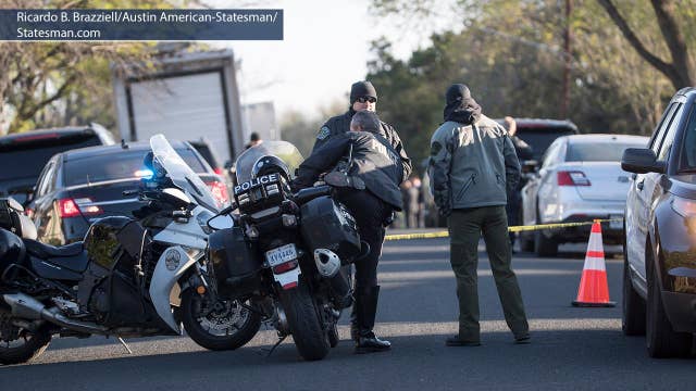 Austin police say two fatal package bombings may be related