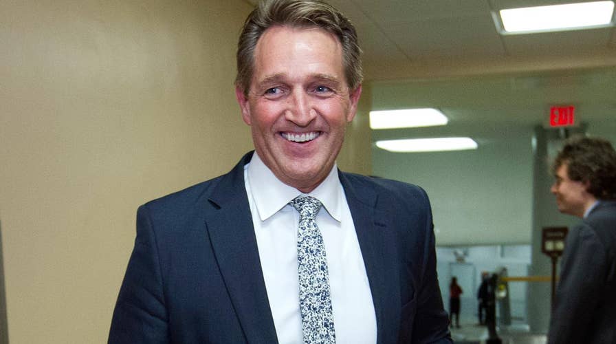 Jeff Flake readying primary challenge for President Trump?