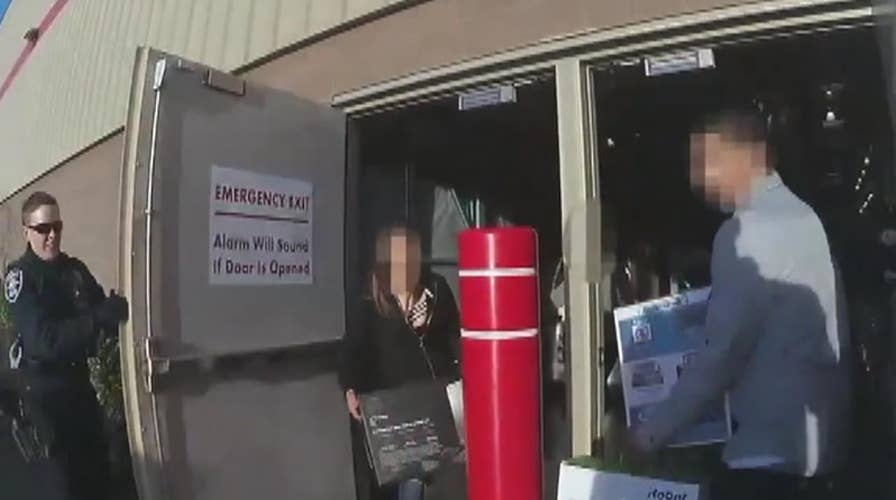 Raw video: Seattle police stop Costco shoplifting spree