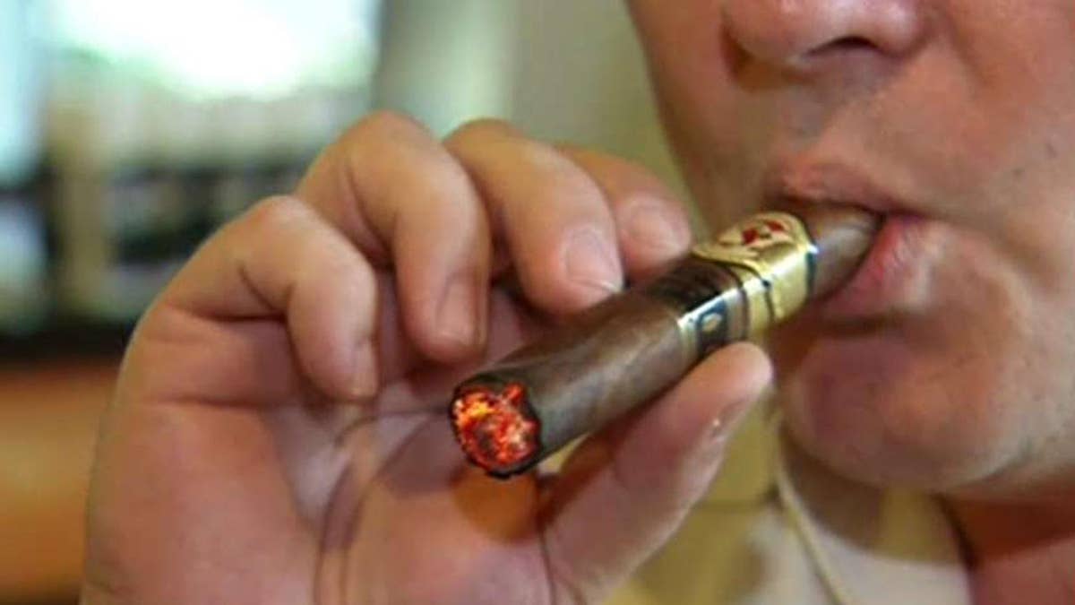 Texas Gov. Abbott signs law making 21 legal age to buy tobacco products