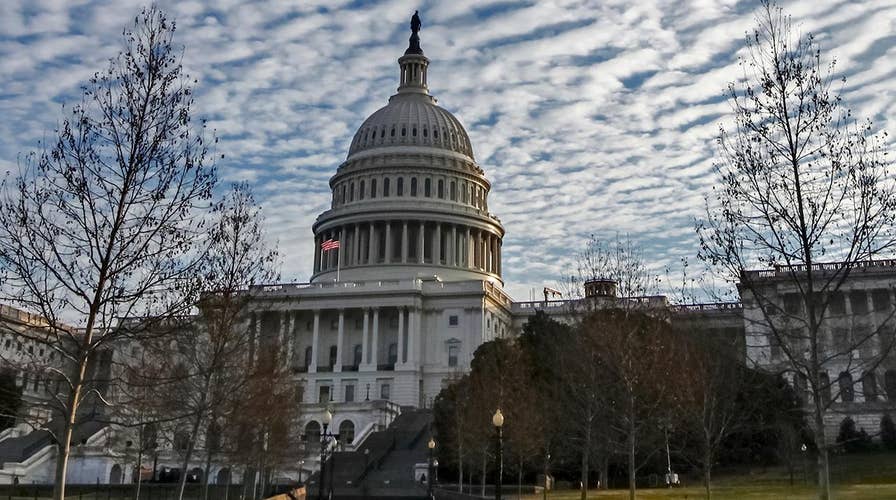 Congress struggles over DACA, border wall funding