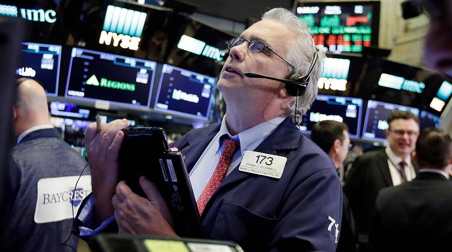 Facebook, tech stocks drag stocks down