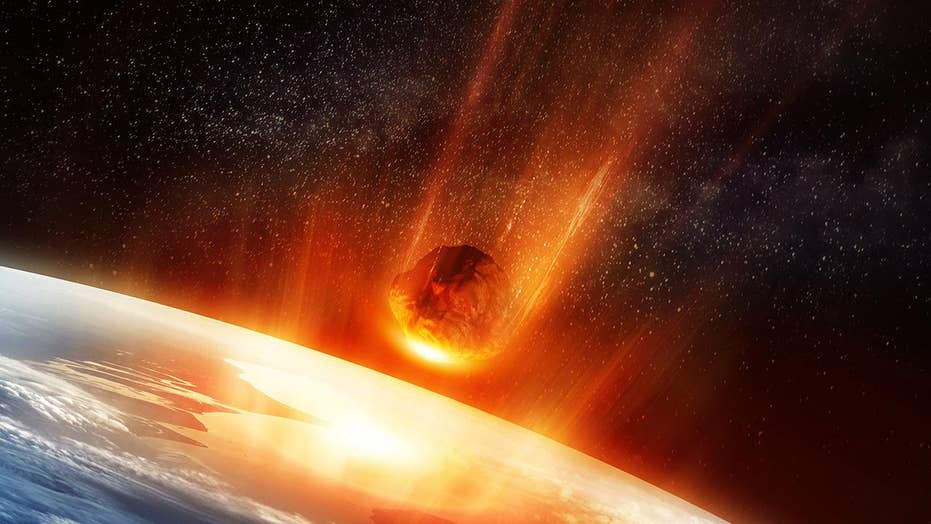 Meteorite Hunters Scientists Set To Scour Antarctica For