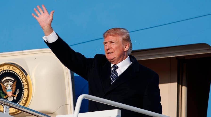 Air Force One arrives in Cleveland, Ohio.