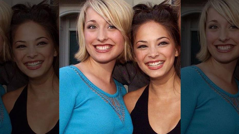 Smallville Stars Used By Alleged Cult Leader To Recruit Women