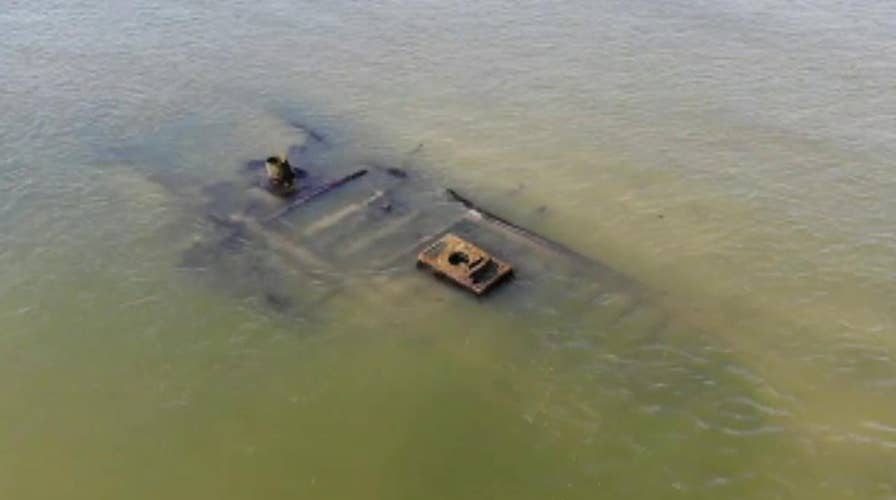 Beach goer captures footage of sunken Civil War-era steamer