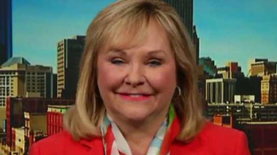 Oklahoma governor urges teachers to return to work