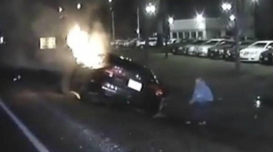 Good Samaritans rescue man from burning car