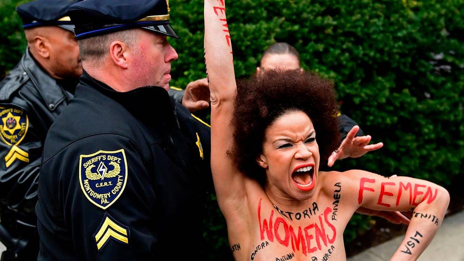 Cosby Show Actress Speaks Out About Topless Protest Arrest Fox News 