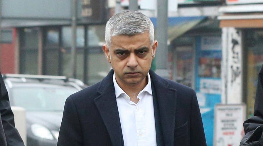 London mayor calls for 'knife control' to reduce murder rate