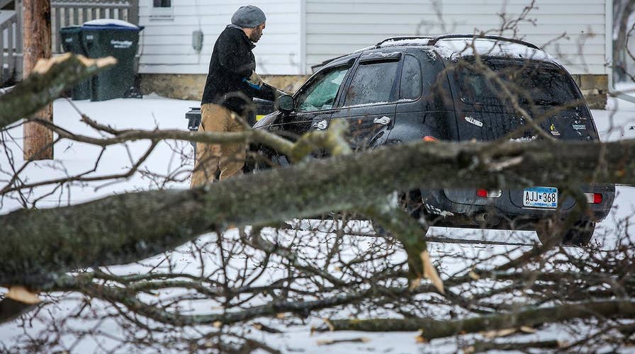 Spring snowstorm claims three lives in Minnesota