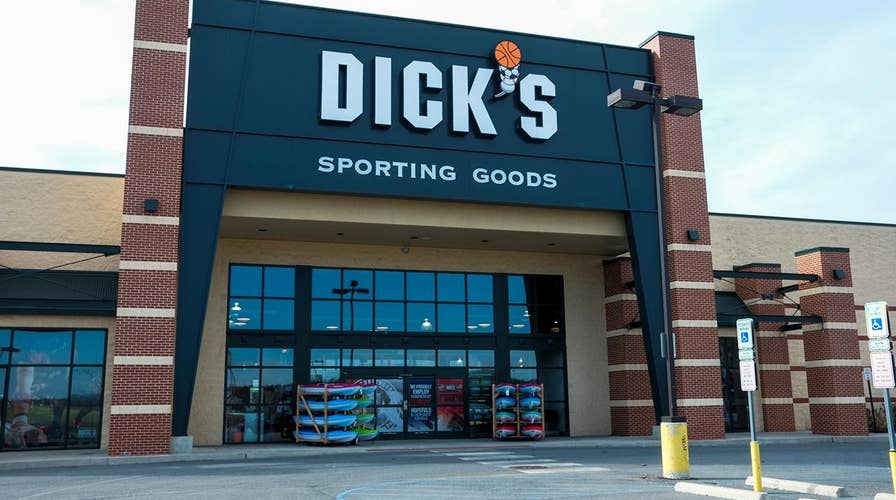 Fox & Trends: Carley Shimkus