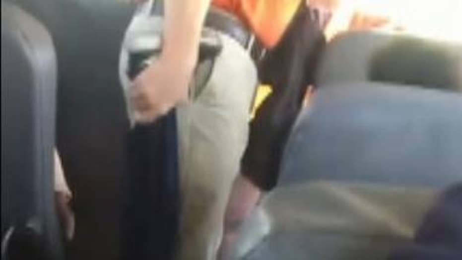 Tennessee Boy 7 Dragged Off School Bus By Feet In Shocking Video