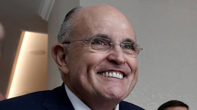 President Trump welcomes Rudy Giuliani to his legal team ...
