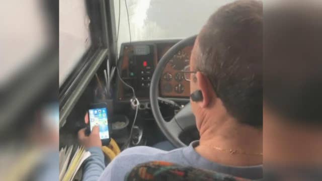 Bus Driver Caught Watching Videos On His Phone While Driving Latest