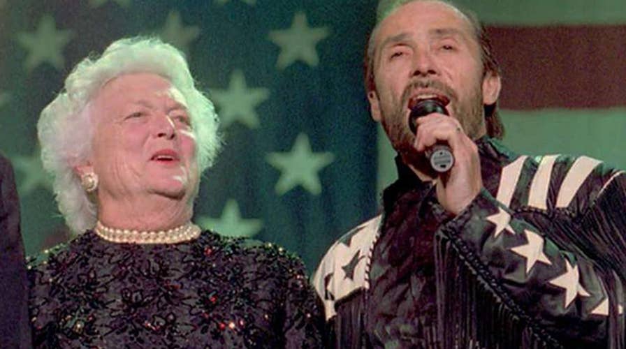 Lee Greenwood reflects on the legacy of Barbara Bush