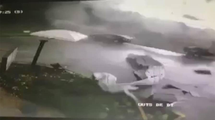 Tornado rips through Sonic drive-thru in Louisiana