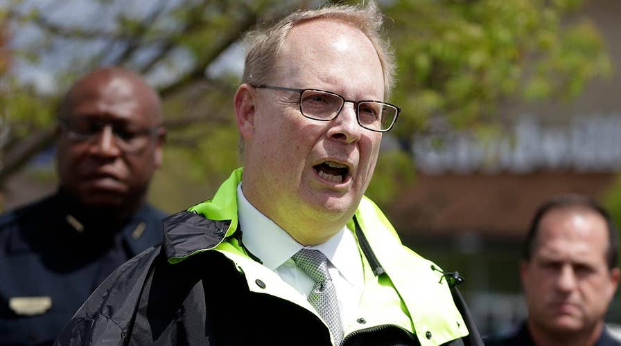 Police: Still searching for Waffle House suspect in woods