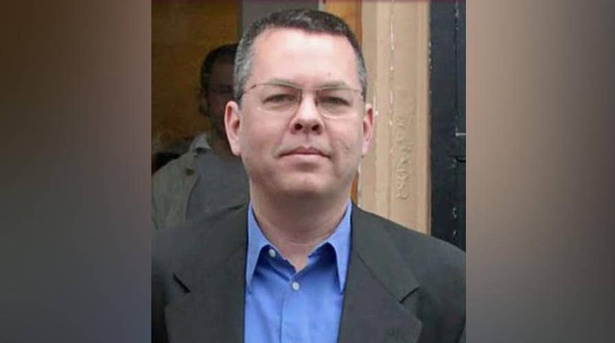 Senators seek sanctions until Turkey frees Pastor Brunson