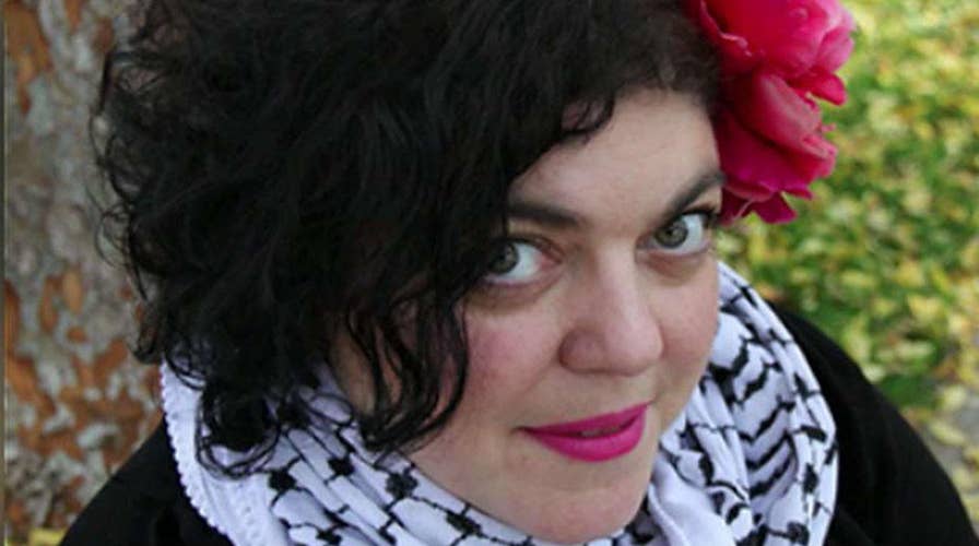 Fox & Trends: Carley Shimkus