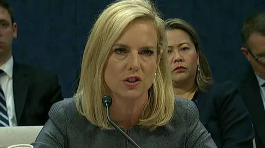 DHS secretary sends warning to illegal immigrant 'caravan'