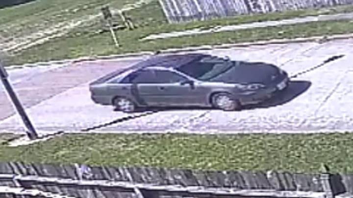 Suspect wanted in attempted Harris County abductions 