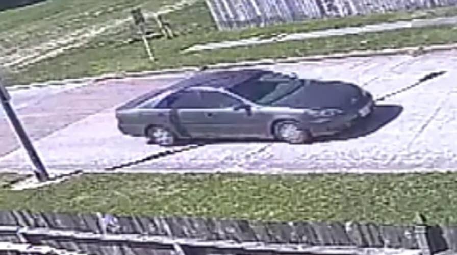 Suspect wanted in attempted Harris County abductions 