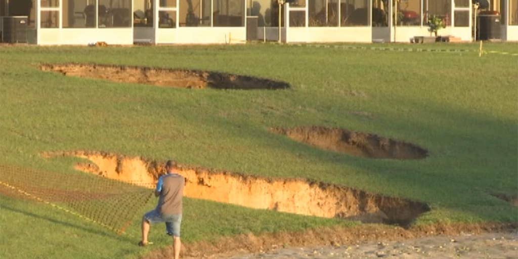 Multiple sinkholes open up, force evacuations in Florida | Fox News Video