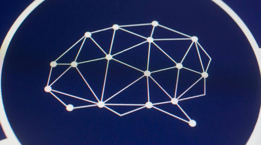 Report: Cambridge Analytica shutting down