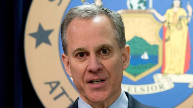 Schneiderman faces criminal investigation over abuse claims