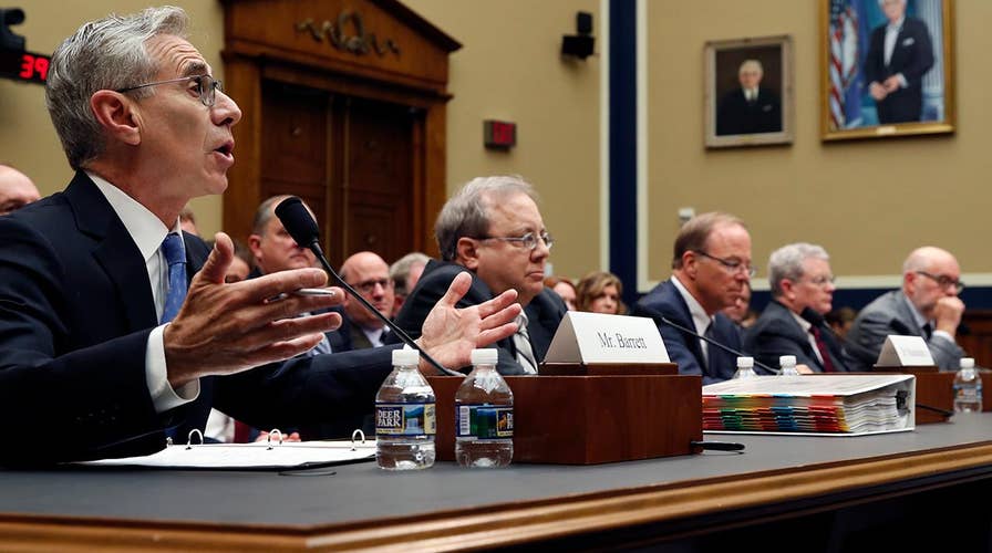 Pharmaceutical distributors apologize on Capitol Hill