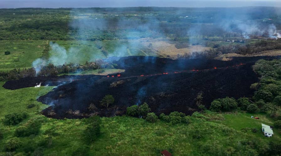 New fissures in Hawaii renew fears of eruption