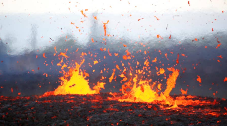 'Red air' alert issued for areas near Kilauea volcano