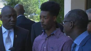 New video shows heated argument leading up to controversial Waffle House arrest, report says