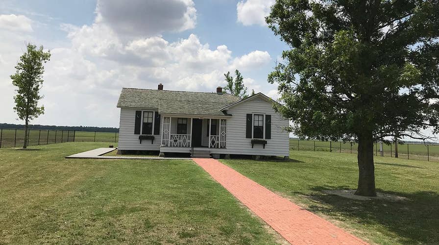 Johnny Cash's childhood home gets national spotlight