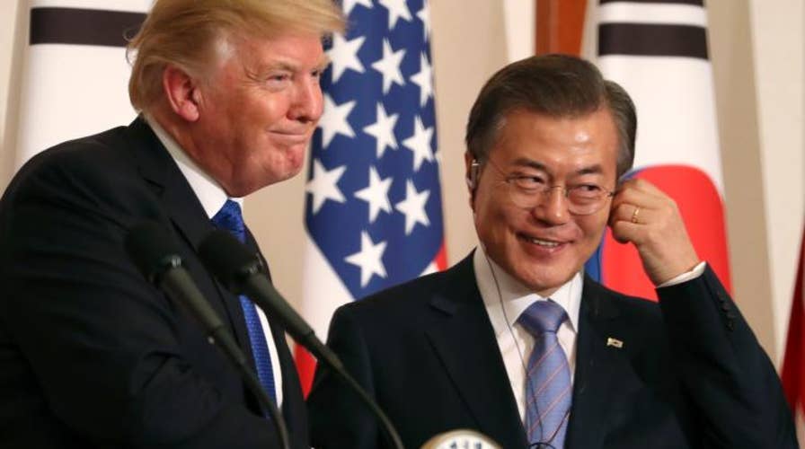 Moon urges Trump to keep North Korea summit on track