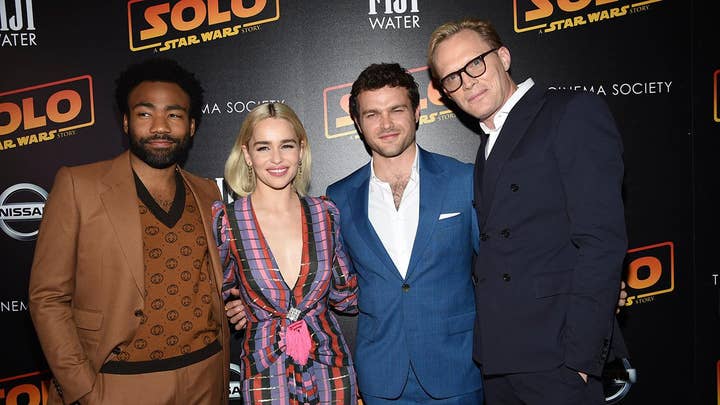 ‘Solo: A Star Wars Story’ cast talks … beer pong
