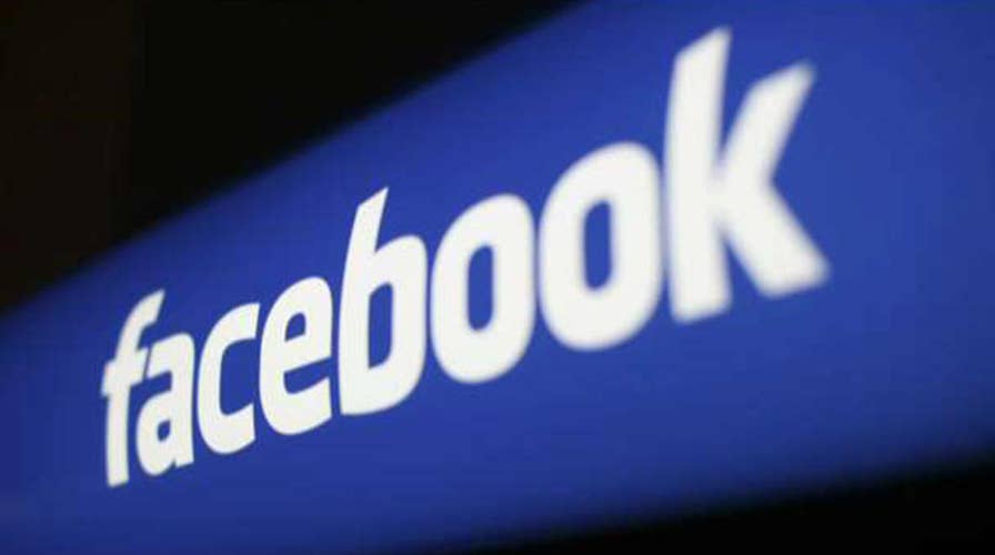 Facebook asks users to send in nude photos