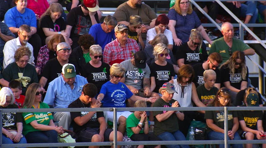 Santa Fe gathers to heal after mass shooting