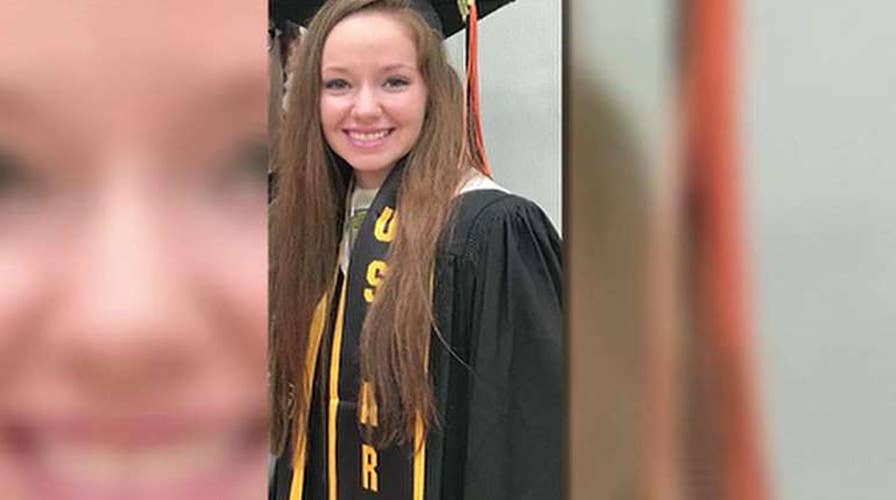 Fox & Trends: Carley Shimkus