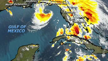 Thousands evacuate as Alberto bears down on northern Gulf Coast