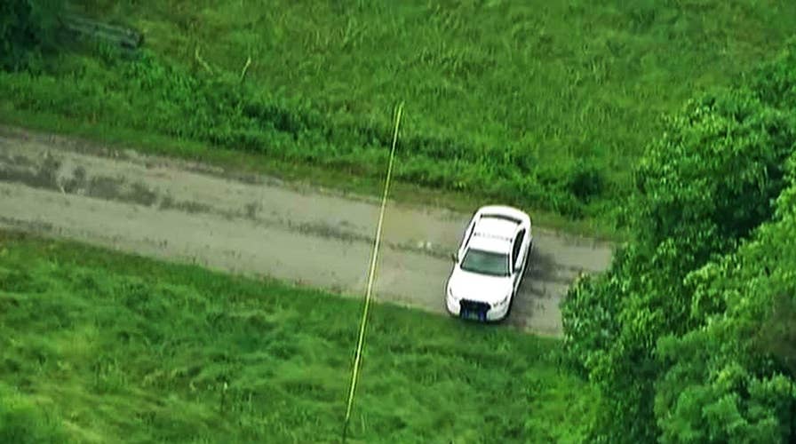 Manhunt underway after deputy is killed in Tennessee