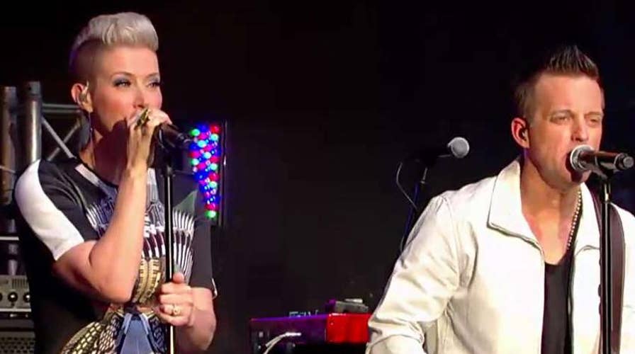 Thompson Square debuts 'Masterpiece'