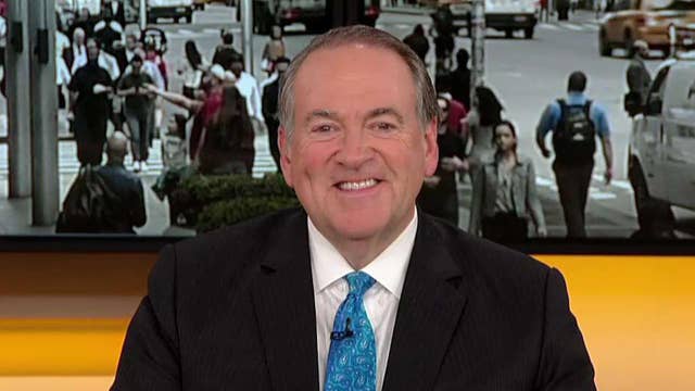 Huckabee Trump Being Truthful On Knowledge Of 2016 Talks On Air