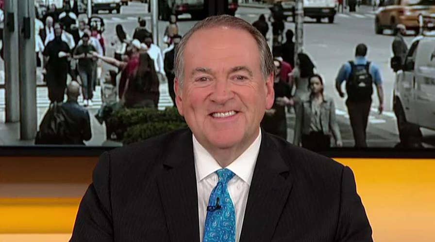 Huckabee: Trump being truthful on knowledge of 2016 talks