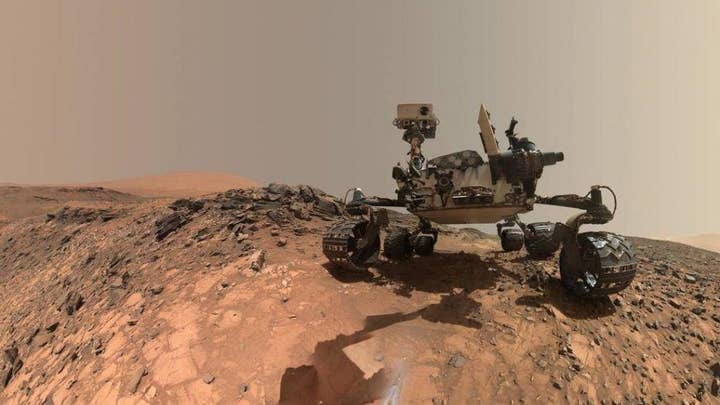 NASA discusses presence of organic molecules found on Mars