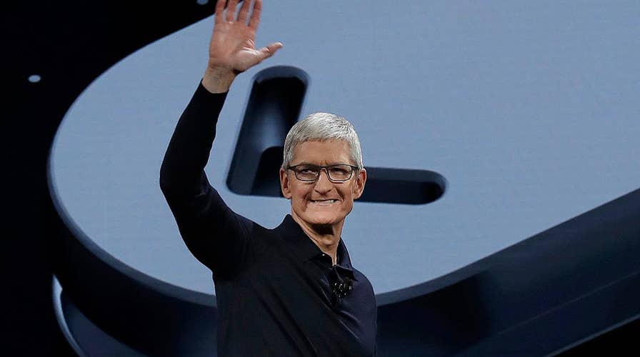 Apple unveils wide range of software updates