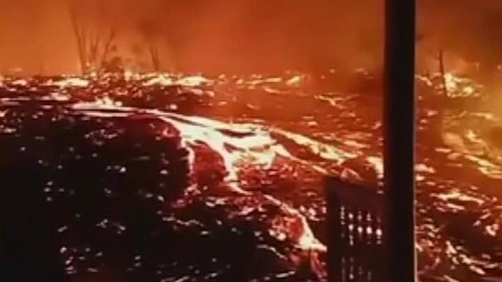 Raw cell phone video of Hawaii lava flow